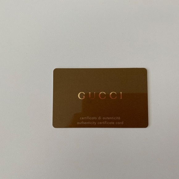 Gucci sunglasses main image 4